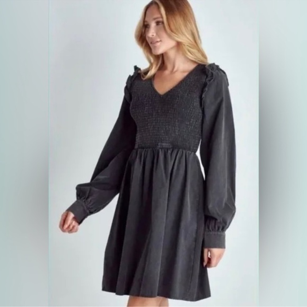 NWT HEYSON Washed Smocked Bust Flare Long Sleeve Dress With Ruffled Shoulders